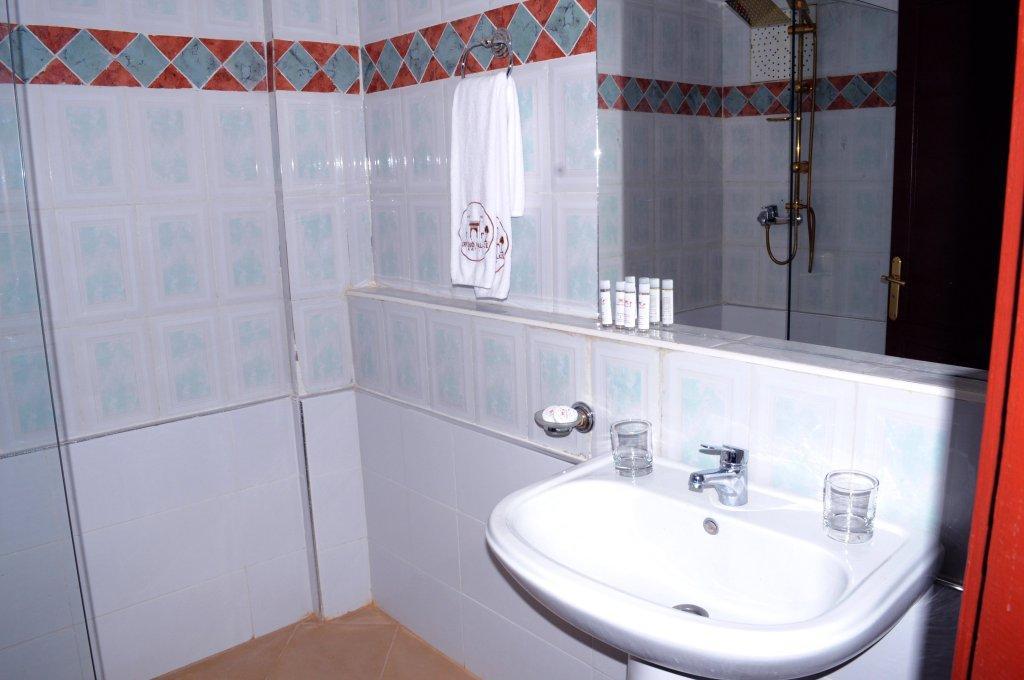 El Ati Hotel Ерфуд Екстериор снимка