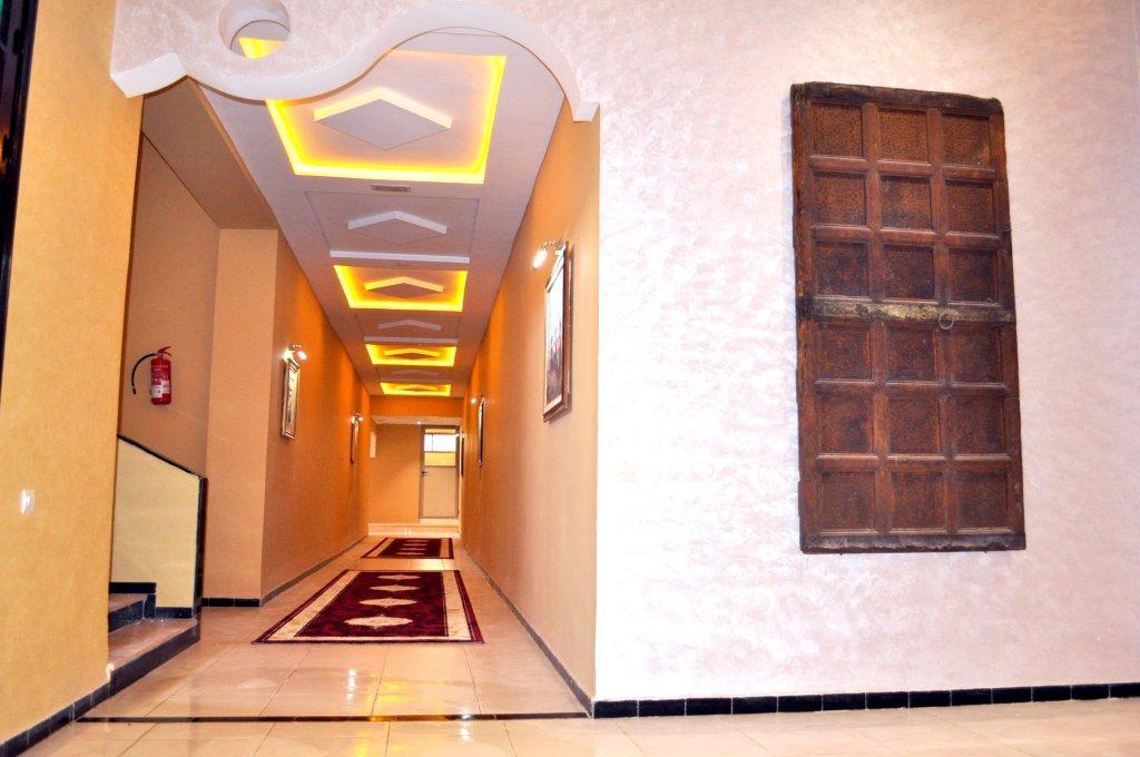 El Ati Hotel Ерфуд Екстериор снимка