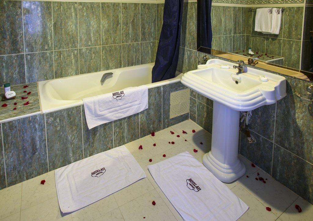 El Ati Hotel Ерфуд Екстериор снимка