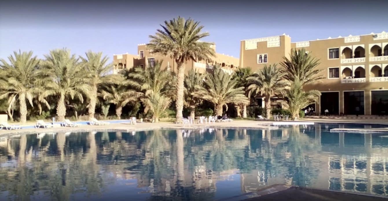 El Ati Hotel Ерфуд Екстериор снимка