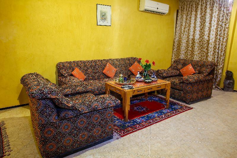 El Ati Hotel Ерфуд Екстериор снимка